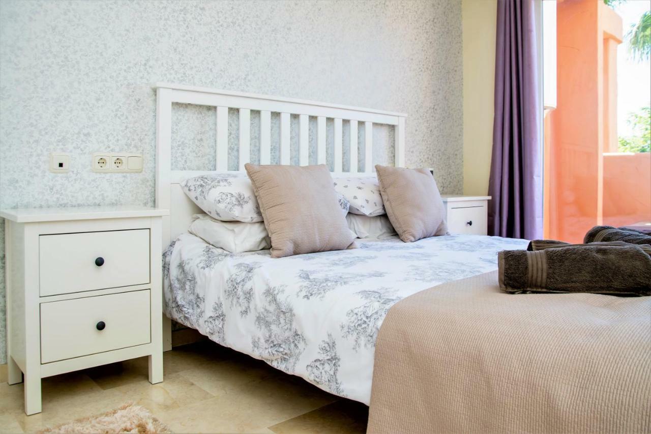 Free One Bedroom Retreat In Elviria Marbella Eksteriør billede